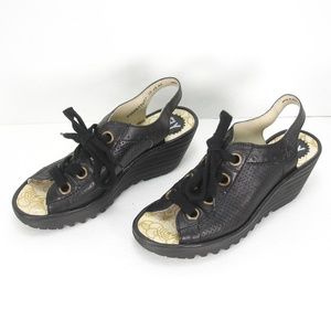 FLY LONDON YUTA PERFORATED LEATHER PEEP TOE WEDGES SANDALS SHOES WOMEN'S 40 MINT